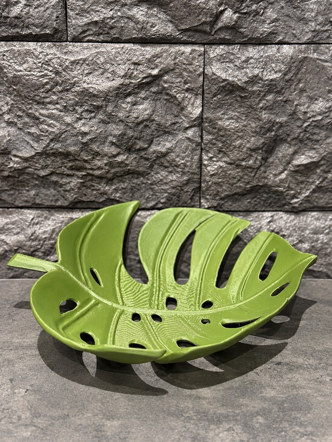 HOME Collection – MONSTERA | Centrotavola decorativo